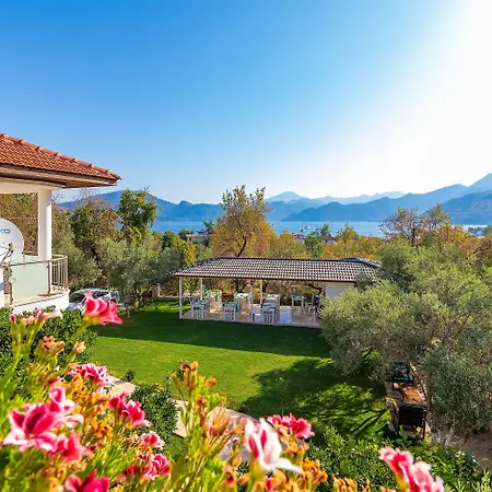 Hanim Pinar Butik מלון *